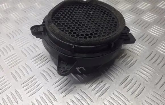 Chrysler Pacifica Rear door speaker 04685967AD