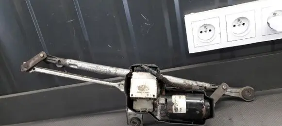 Fiat Punto (176) Front wiper linkage TGE207