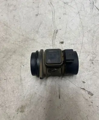 Dacia Logan I Mass air flow meter 5WK97006 8200280056
