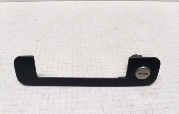 Audi 100 200 5000 C3 Front door lock (next to the handle) 