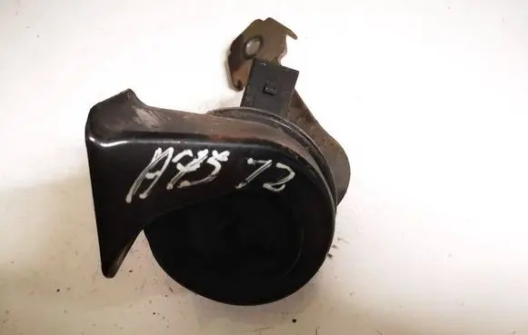 Skoda Octavia Mk2 (1Z) Horn signal e9011157