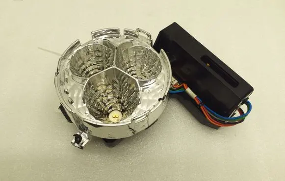 KIA Sportage Headlight part 18035041 F192104320