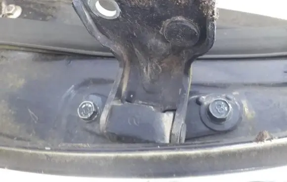 Mazda Xedos 9 Rear door lower hinge