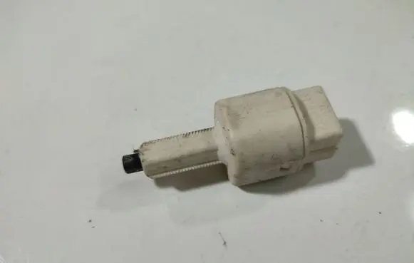 Toyota Corolla Verso AR10 Brake pedal sensor switch 