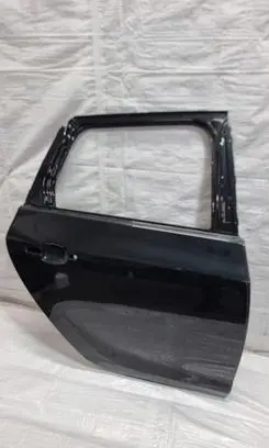 Opel Astra J Rear door