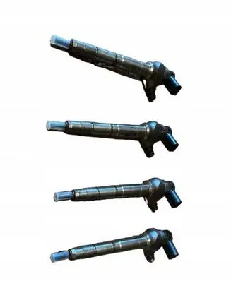 Volkswagen PASSAT B8 Fuel injector 04L130277AC
