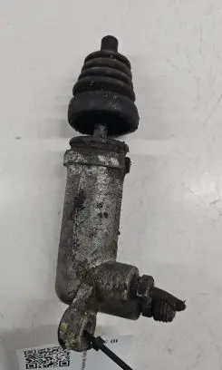 Audi 80 90 B3 Clutch slave cylinder 893721261A