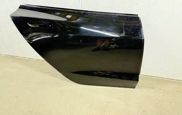 Tesla Model 3 Rear door