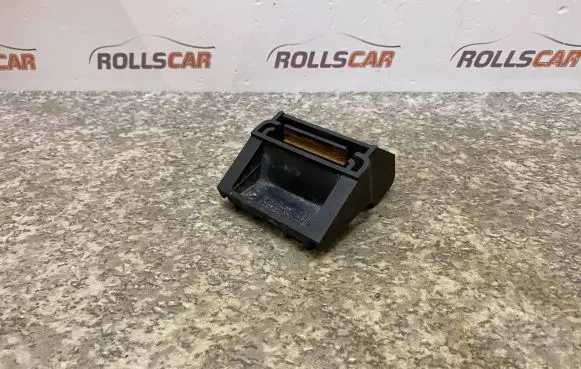 Land Rover Range Rover L322 Radiator mount bracket 17101439116