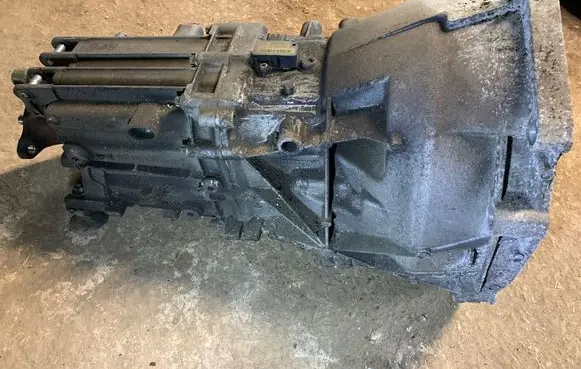 BMW 1 E81 E87 Manual 6 speed gearbox 2170020198