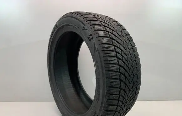 BMW 1 F20 F21 R18 winter tire 
