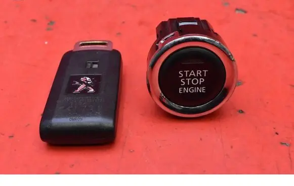 Peugeot 4008 Ignition lock 8610A102