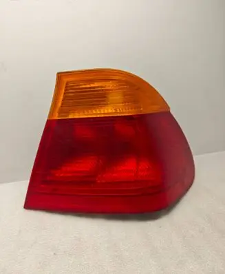 BMW 3 E46 Rear/tail lights 8364922 230012Z 054128