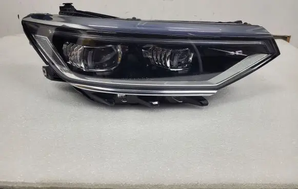 Volkswagen PASSAT B8 Headlight/headlamp 3G1941082P