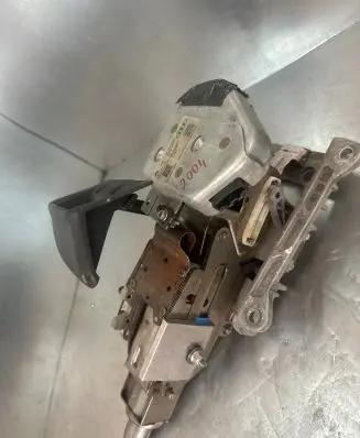 Steering wheel lock
