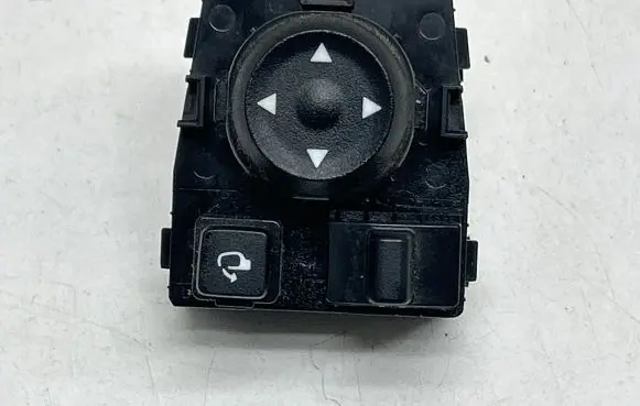 Hyundai Tucson IV NX4 Wing mirror switch 93530N72004X 0000159 210415