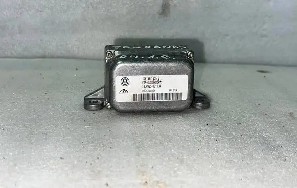 Volkswagen Touran I ESP acceleration yaw rate sensor 1K0907655B