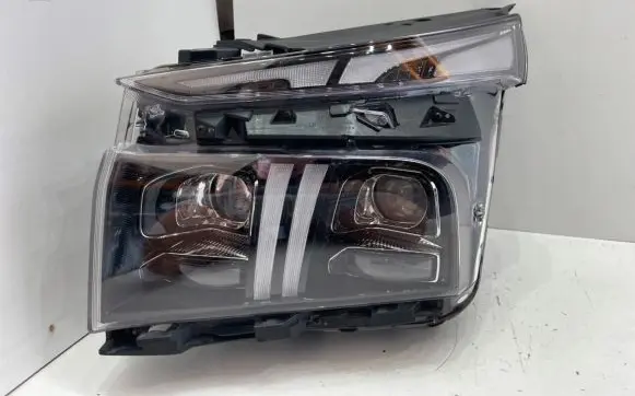 Hyundai Santa Fe Headlight/headlamp S192161170 20220708D W780761