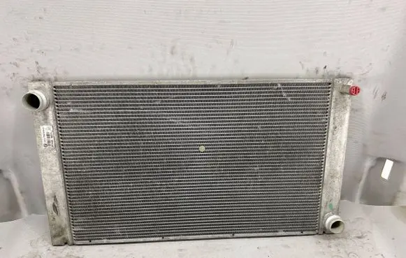 BMW 5 E60 E61 Coolant radiator 1711778744003 99374