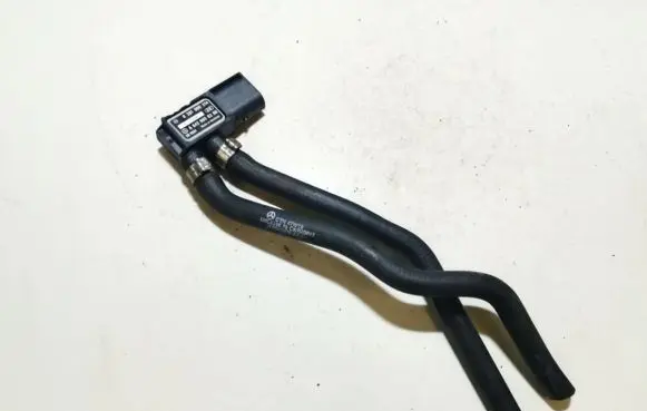 Mercedes-Benz C AMG W204 Exhaust gas pressure sensor a6429050200 0281006214