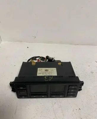 Audi A3 S3 8L Climate control unit 8L0820043M D770003 5HB00760810