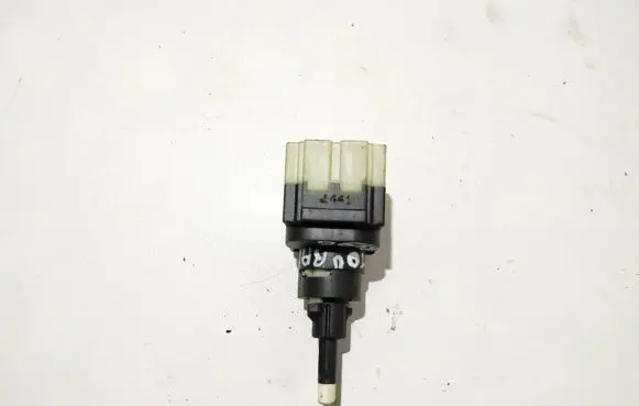 Clutch pedal sensor