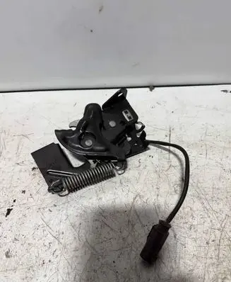 BMW 1 F20 F21 Engine bonnet/hood lock/catch 724254811