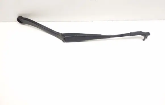 Mercedes-Benz E W212 Front wiper blade arm A2128201344