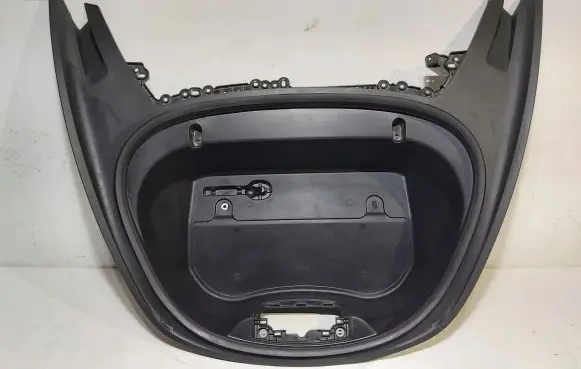 Tesla Model 3 Front trunk storage compartment 152673800A