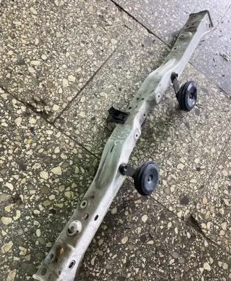 Toyota Avensis T250 Top upper radiator support slam panel 
