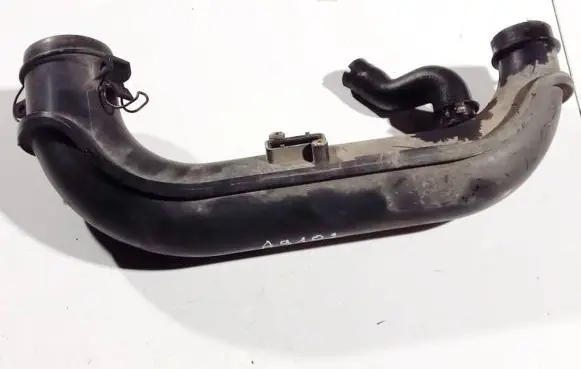 Ford Transit Intercooler hose/pipe 689764903 6c11-9r504-c