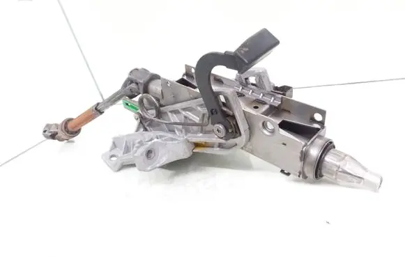 Volvo V70 Steering wheel axle P31302024 31302024