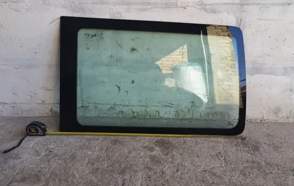 Volkswagen Transporter - Caravelle T5 Rear side window