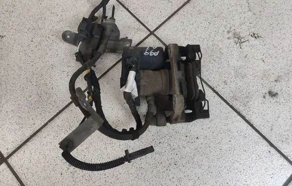 Rear brake caliper