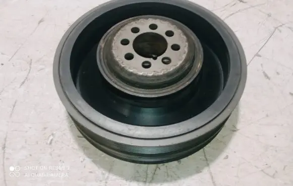Audi A6 S6 C5 4B Crankshaft pulley 059105251AC