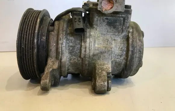 Jeep Grand Cherokee Air conditioning (A/C) compressor (pump) 4472005496 10T51799 HFC134A