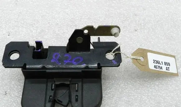 Volkswagen Caddy Loading door lock 2K0827506A