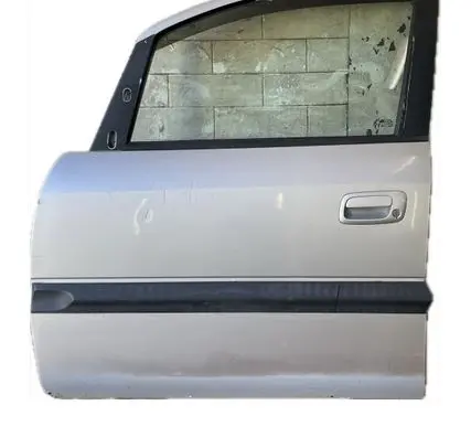 Opel Zafira A Front door