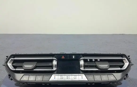 BMW X3 E83 Climate control unit 9855409