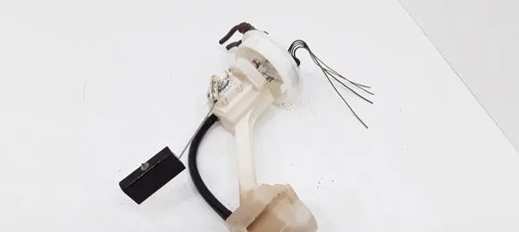 Toyota Avensis T250 Fuel level sensor 