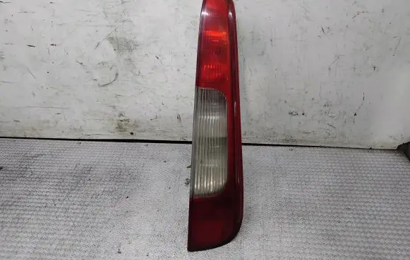 Ford Focus C-MAX Rear/tail lights 3M5113A602AA