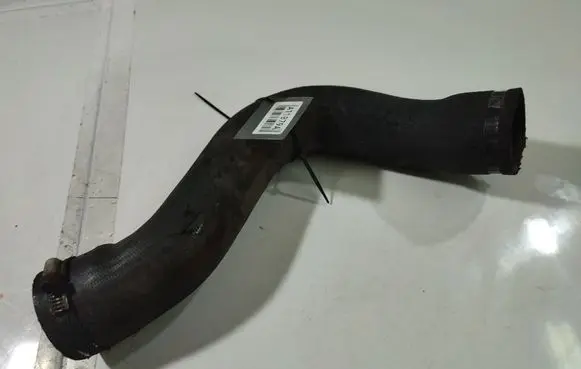 Toyota Avensis T250 Intercooler hose/pipe 