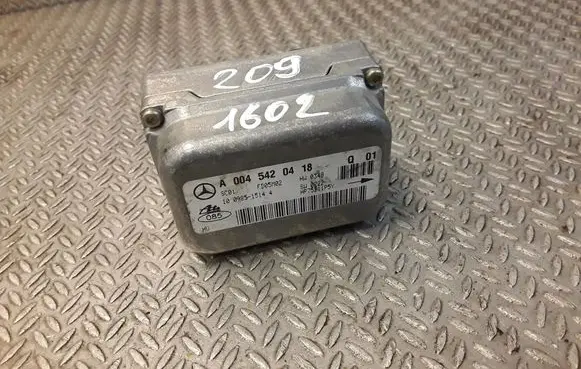 Mercedes-Benz CLK A209 C209 Yaw turn rate sensor A0045420418 0045420418