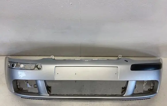 Volkswagen Golf V Front bumper 1K0807217 15023800