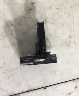 Toyota C-HR I Mass air flow meter 222040V020