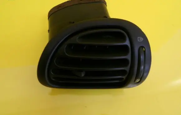Peugeot 206 Dashboard side air vent grill/cover trim 50949
