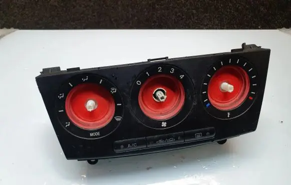Mazda 3 I Climate control unit