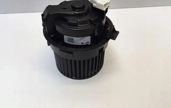 Nissan Juke II F16 Heater fan/blower T73641C