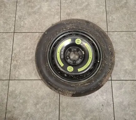 Mercedes-Benz C W203 R12 spare wheel 2094000402