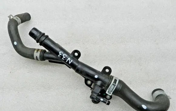 Nissan Qashqai Engine coolant pipe/hose 140758727R 1320783